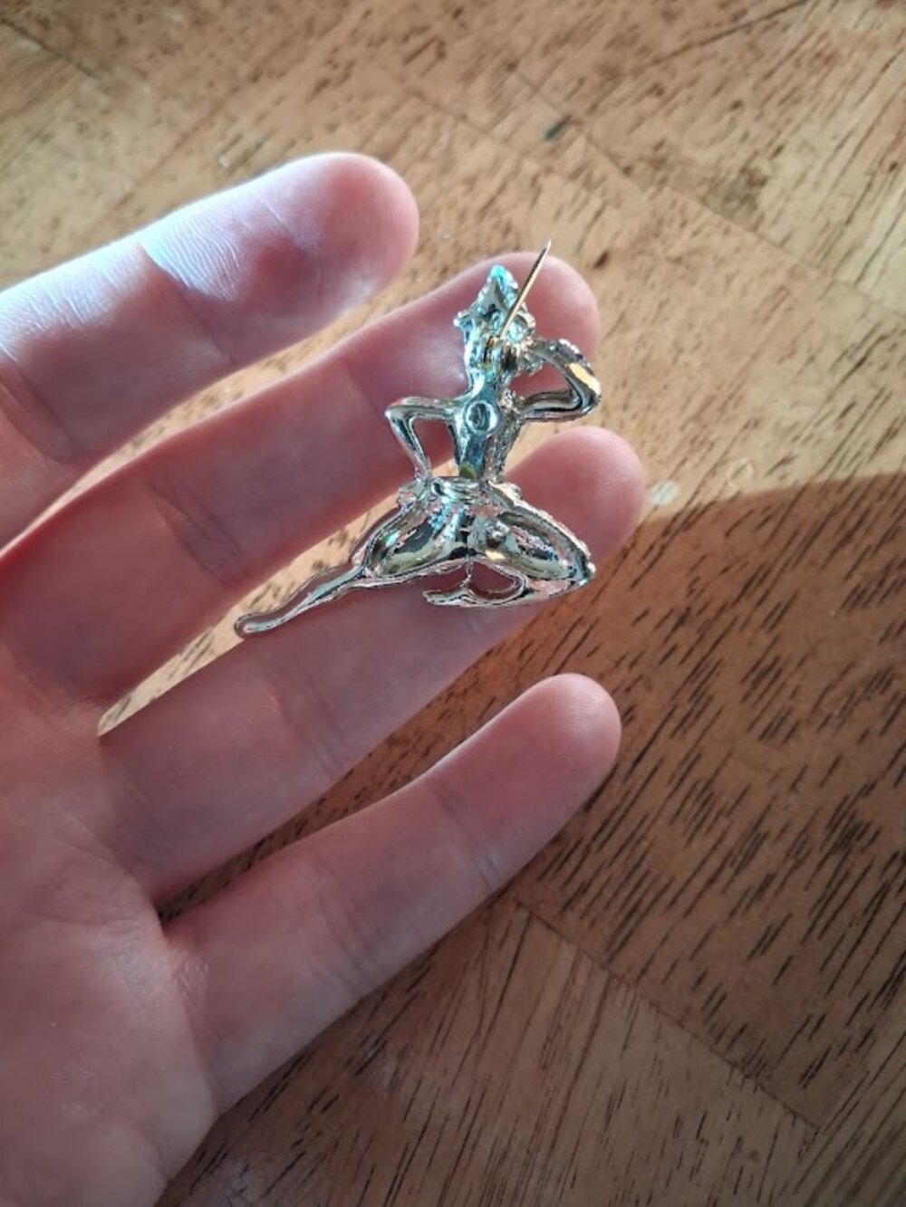 Unique Dancer brooch - Picture 3 of 3